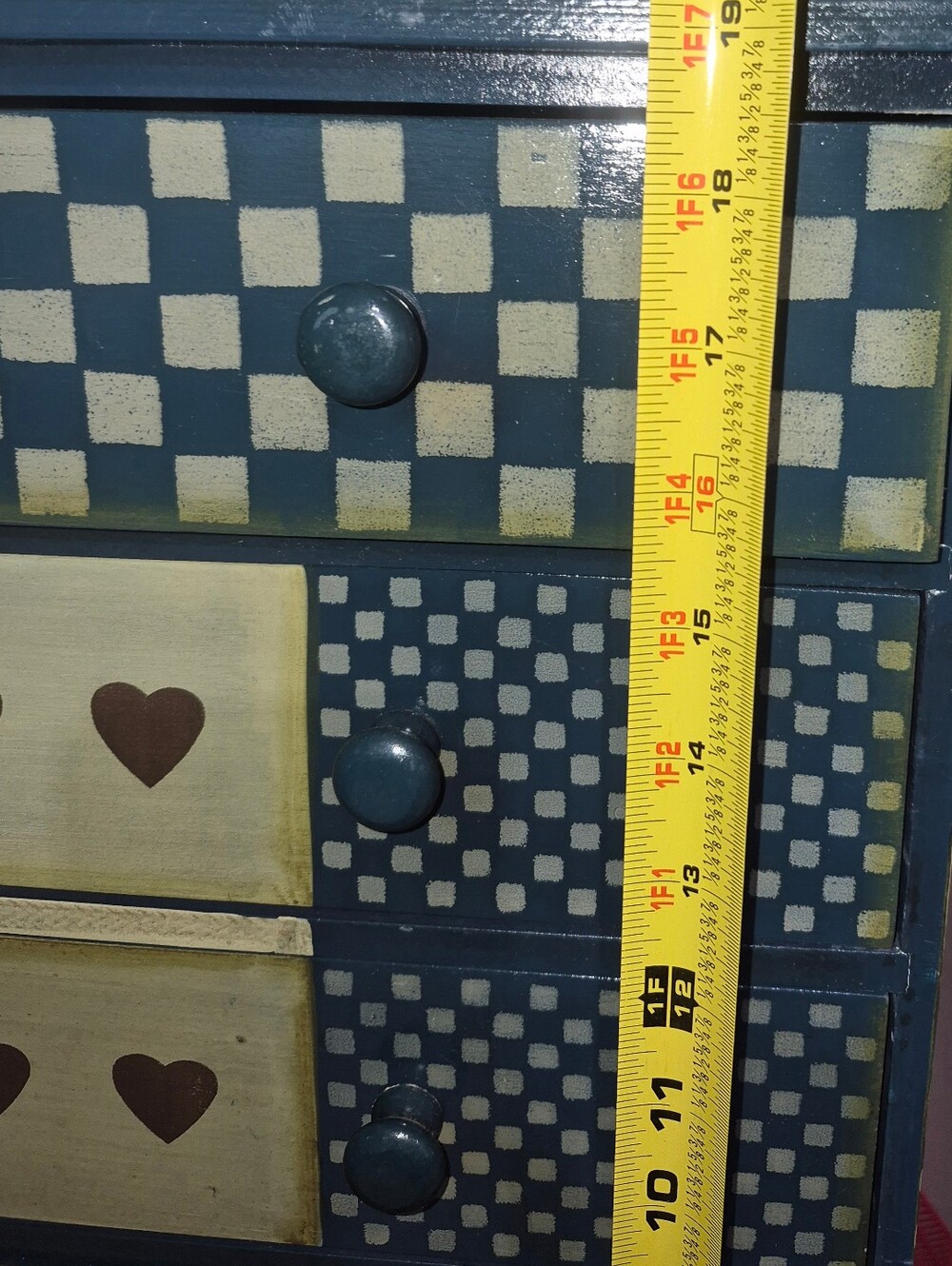 Vintage Country Folk Art Mini Chest–Hand-Painted Checkered & Heart Accent Drawer - Picture 8 of 11